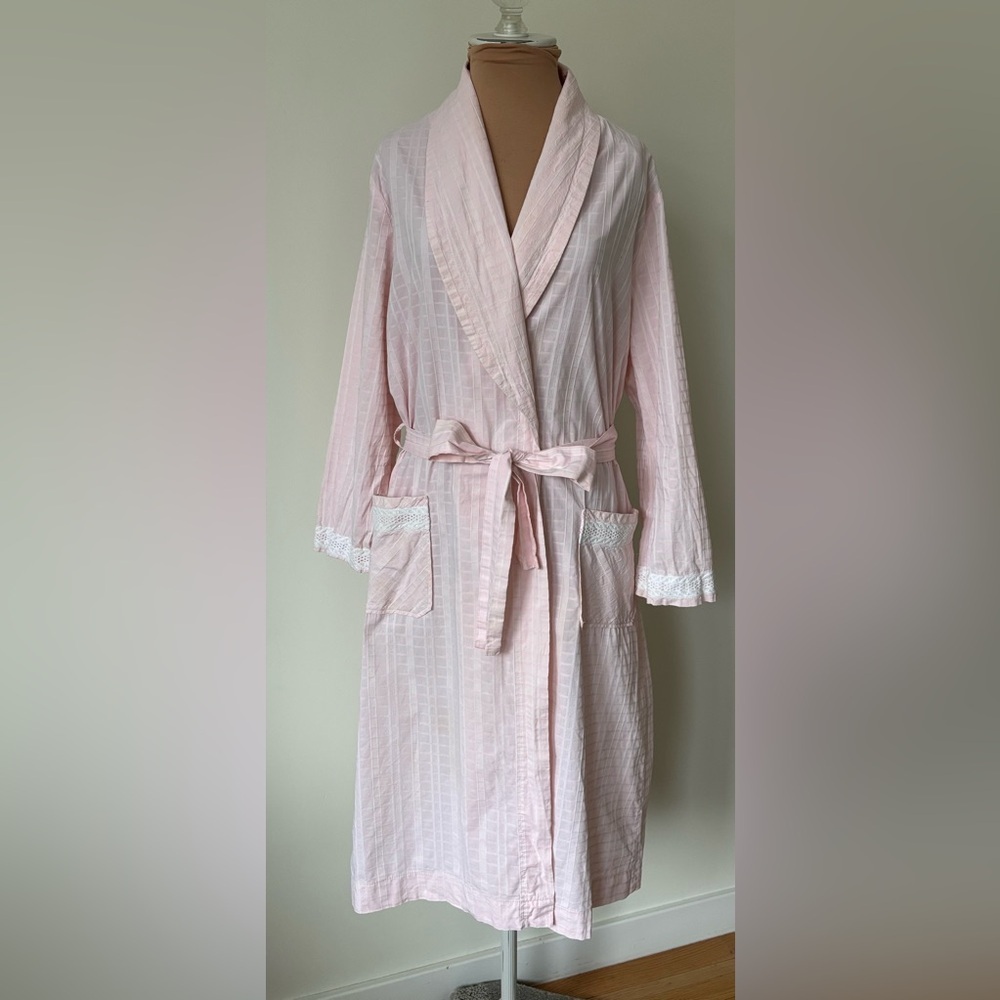 Diamond Tea Vintage Pink Lightweight Lace Trim Belted Collared Pocket Robe Sz S